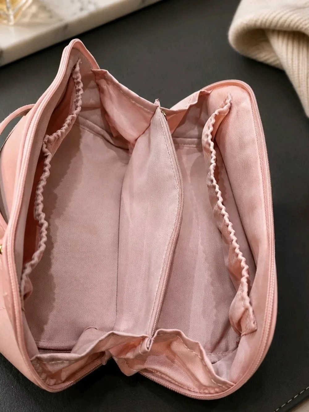 ROSE OF NO MAN'S LAND Pink Cosmetic Case #670